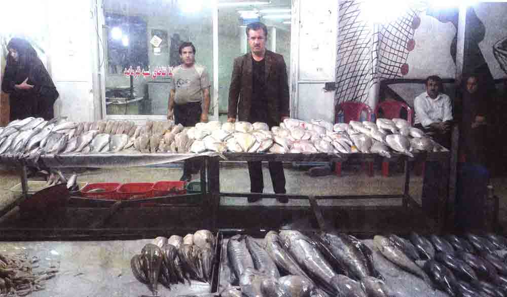 ماهی فروشی برادران صادقی در بهبهان