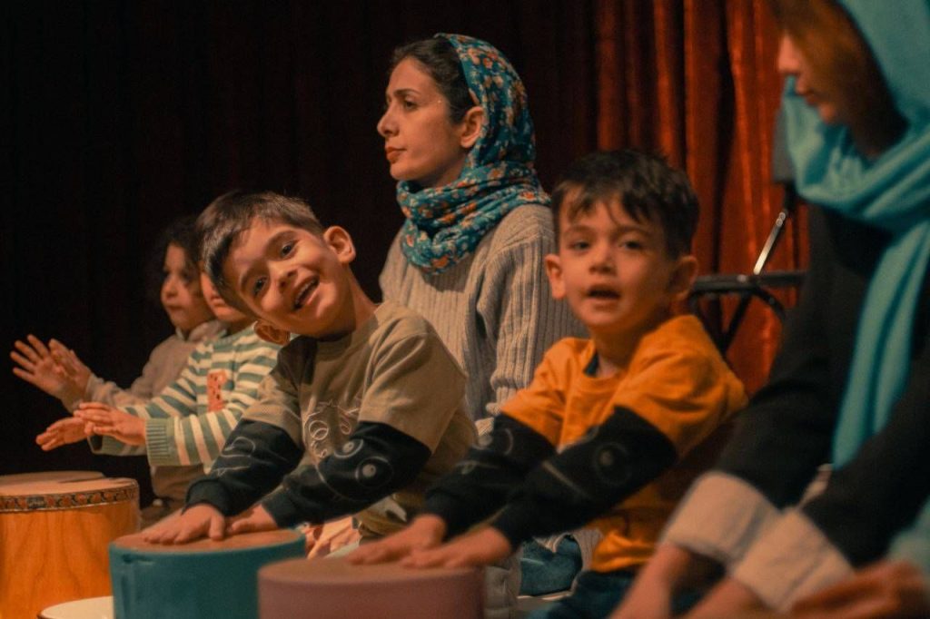 آموزشگاه موسیقی فلوت سحرآمیز در رشت