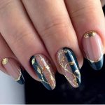 کلینیک کاشت ناخن زن در ارومیه