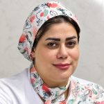 کارشناس مامایی مریم منصوری در اصفهان
