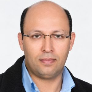 دکتر امیر هوشنگ رسولی نژاد دندانپزشک در کرج