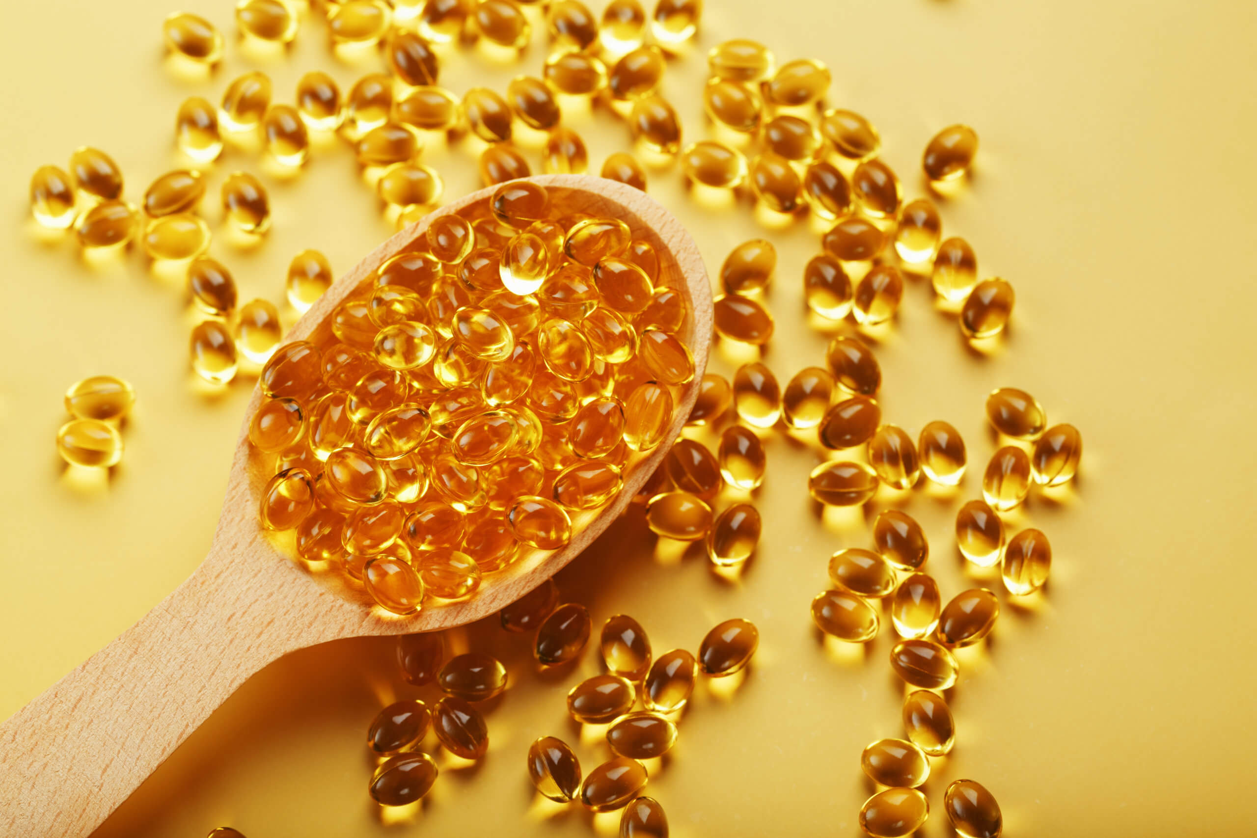 علائم کمبود ویتامین D چیست و چه زمانی باید آزمایش بدهیم؟